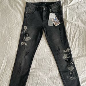 Zara jeans